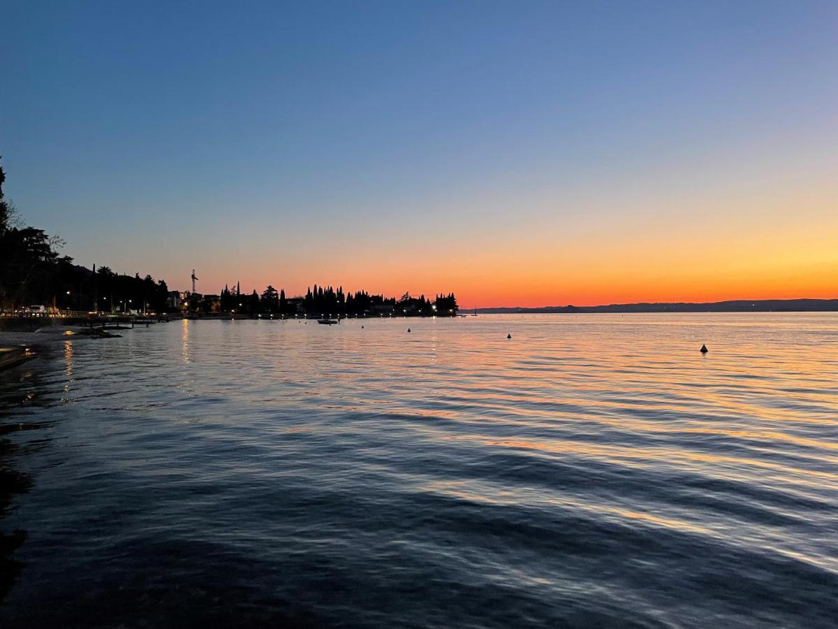 Il Sogno Al Lago Di Garda Torri Del Benaco Exteriör bild